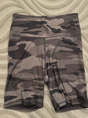 aerie Gray Camo High-Rise Bike Shorts